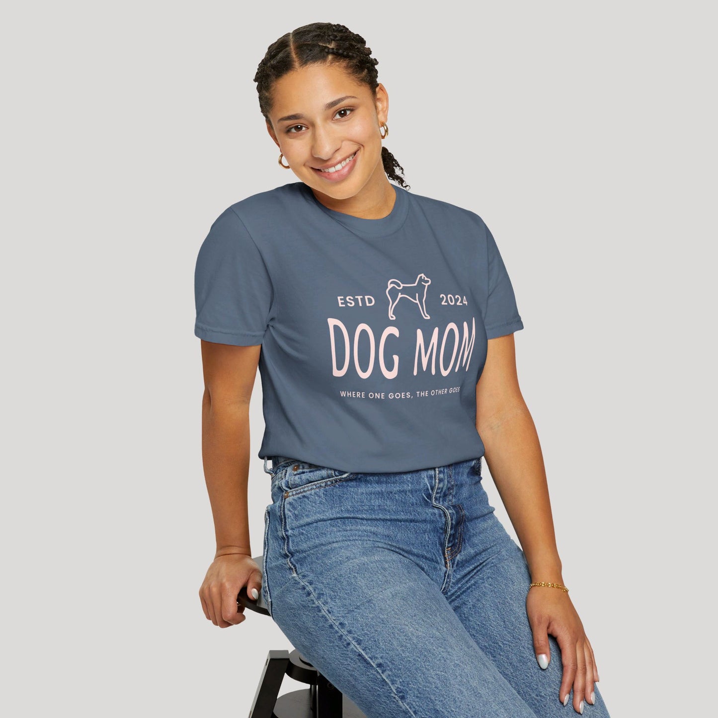 Dog Mom T-shirt