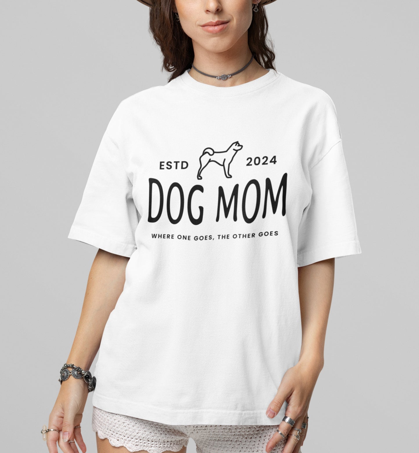 Dog Mom T-shirt