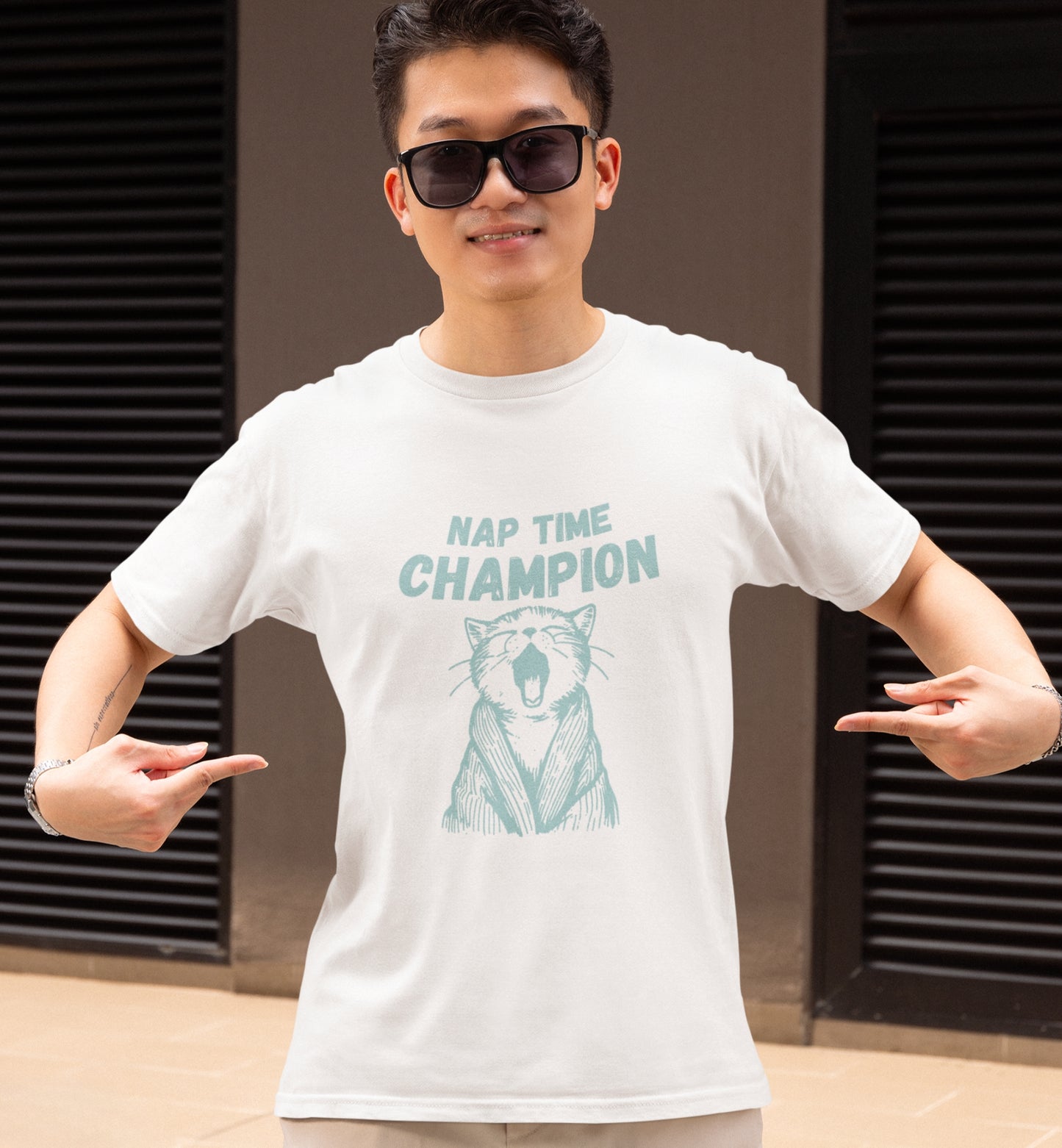 Cat LoverT-shirt