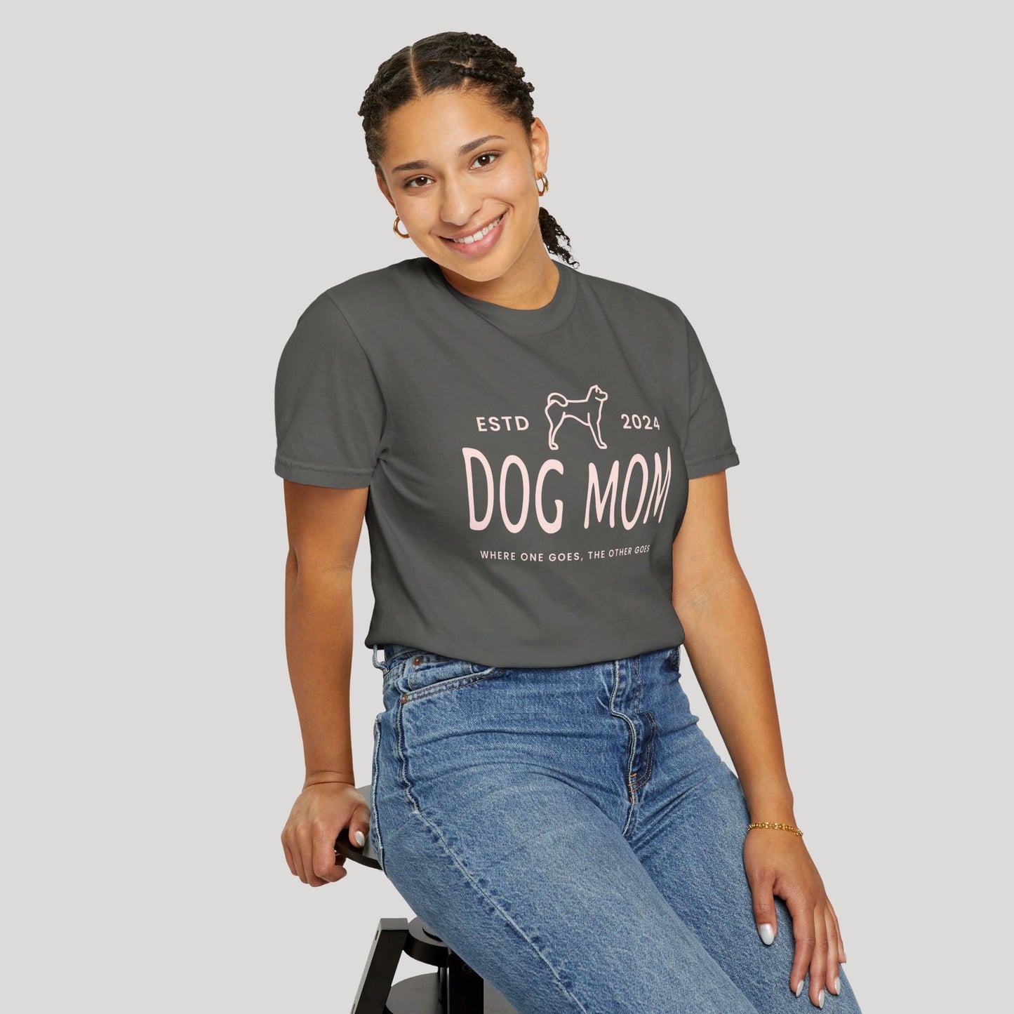 Dog Mom T-shirt
