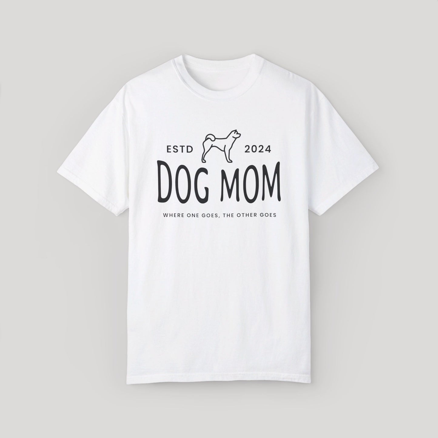 Dog Mom T-shirt