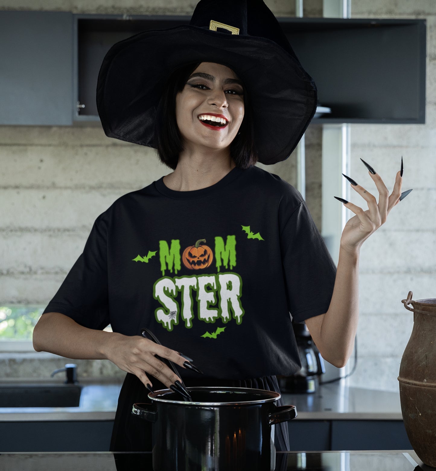 Mom-Ster T-shirt